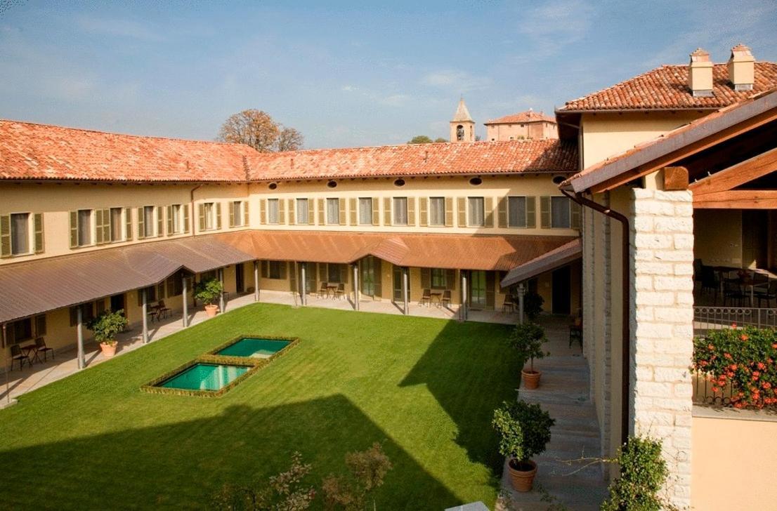 Locanda Dell'Arte Солонгелло Экстерьер фото